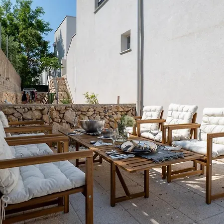 Apartment Casa Carmen Simuni
