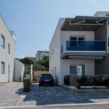 Casa Carmen * Šimuni